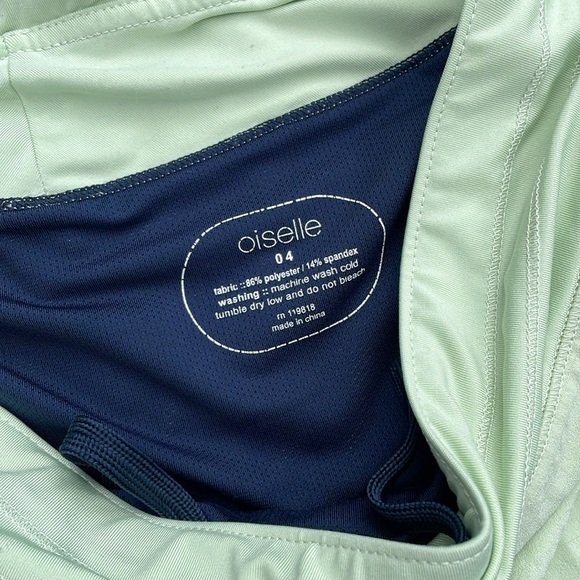 Oiselle Roga Shorts - Picture 2 of 5